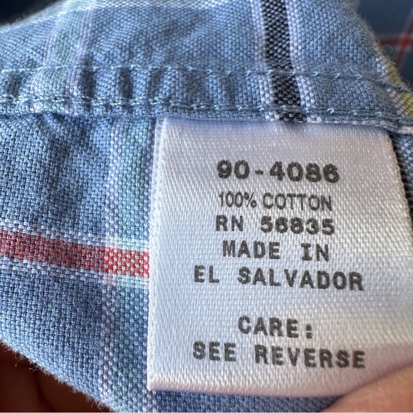 Cabela’s Blue Plaid Long Sleeve Button Down Collared Shirt - Picture 10 of 11